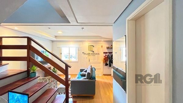 Casa em Porto Alegre, no bairro Cavalhada, com 2 dormitório(s), e 2 banheiros, à