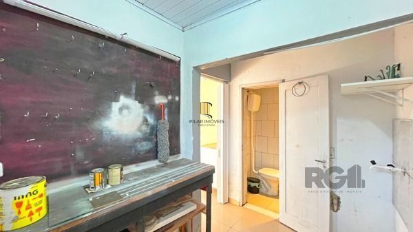 Casa em Porto Alegre, no bairro Restinga, com 2 dormitório(s),