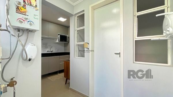 Apartamento em Porto Alegre, no bairro Medianeira, com 3 dormitório(s), e 3 banh