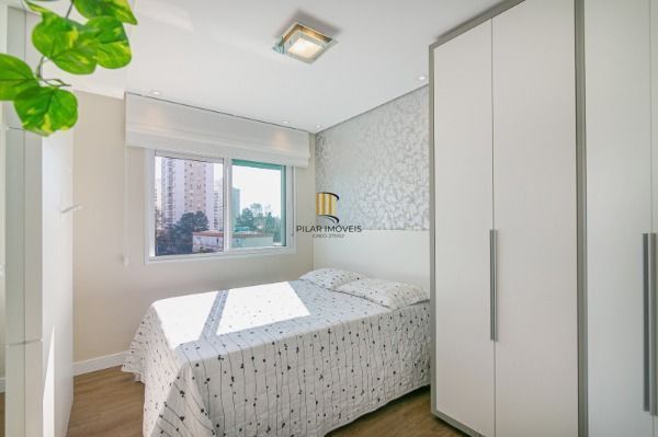 Apartamento para Venda - 73.51m², 2 dormitórios, sendo 1 suites, 1 vaga - Passo 