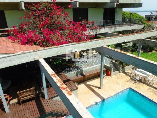 Casa para Venda - 700m², 4 dormitórios, sendo 4 suites, 6 vagas - Vila Conceição