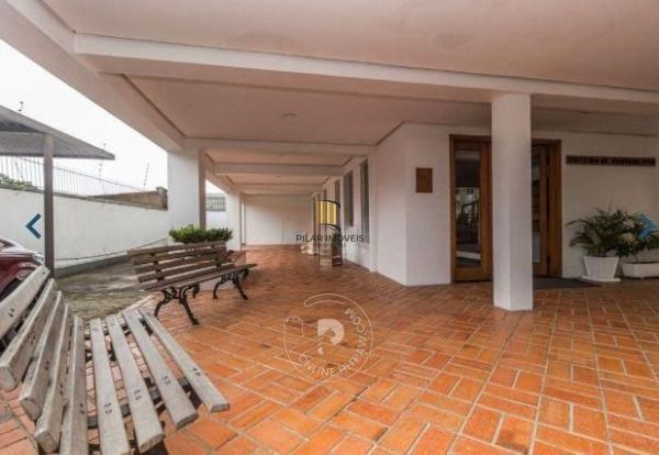 Apartamento em Porto Alegre, no bairro Camaquã, com 1 dormitório(s), e 1 banheir