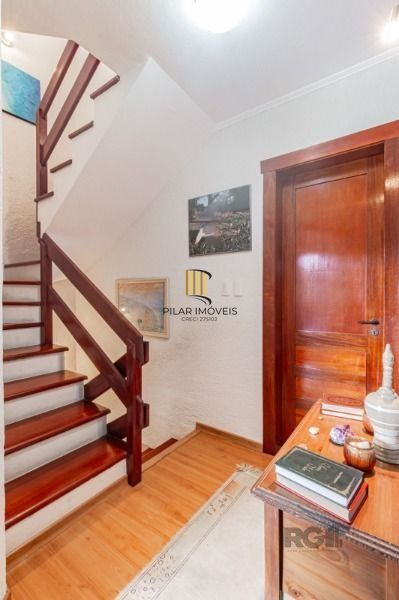 Casa Condominio em Porto Alegre, no bairro Vila Conceição, com 3 dormitório(s), 