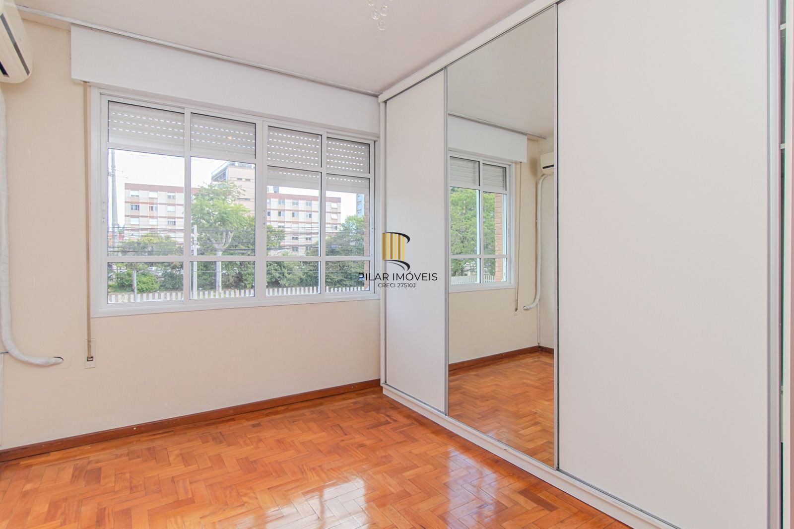 Apartamento 2 dormitórios no bairro Cidade Baixa