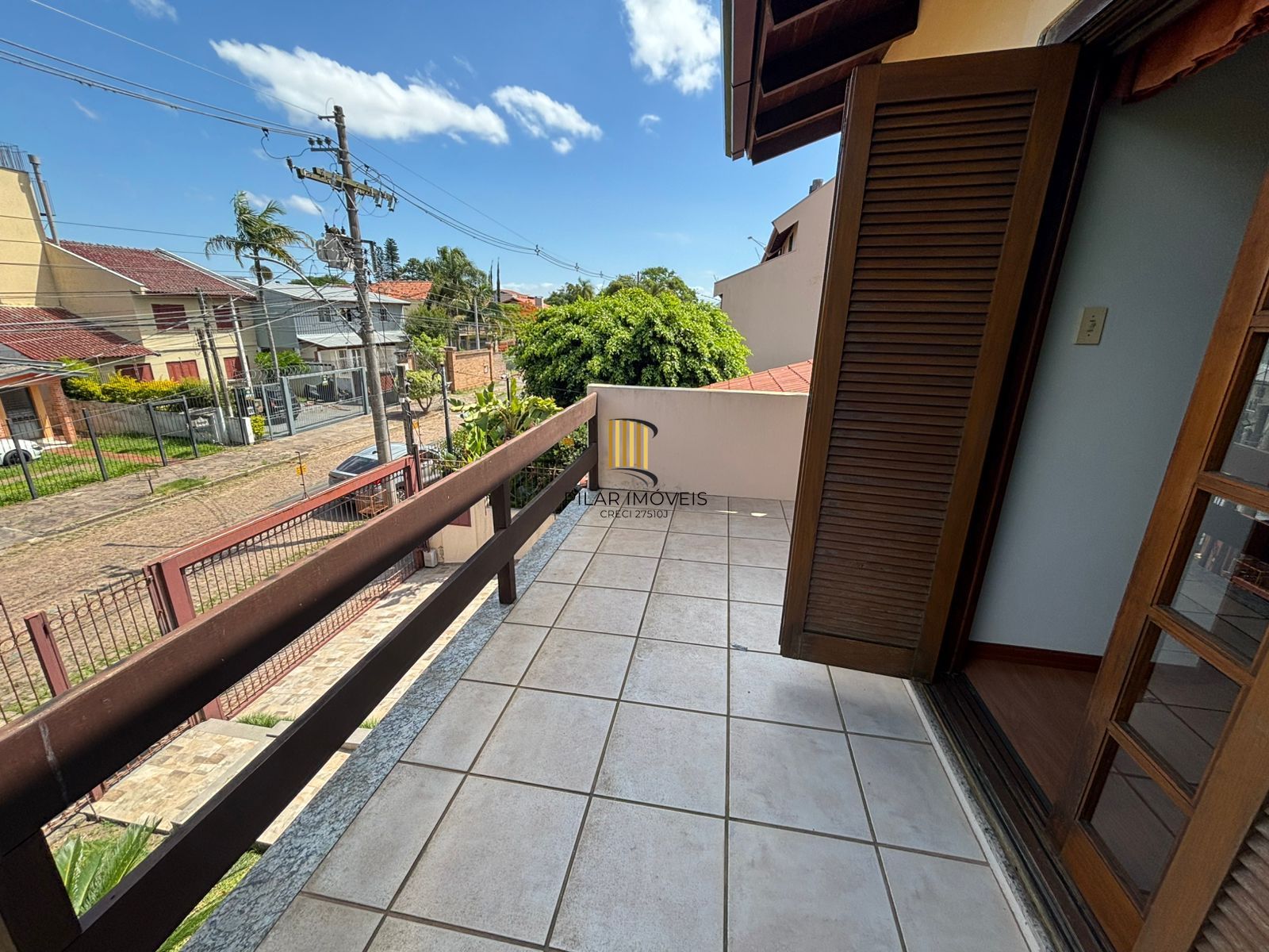 Casa 3 dormitórios no bairro Ipanema