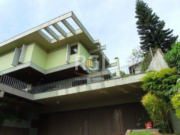 Casa para Venda - 700m², 4 dormitórios, sendo 4 suites, 6 vagas - Vila Conceição