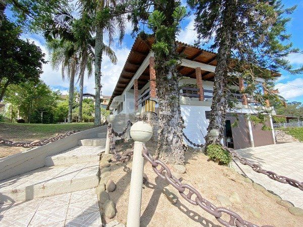 Casa para Venda - 262.28m², 2 dormitórios, sendo 2 suites, 2 vagas - Jardim Isab