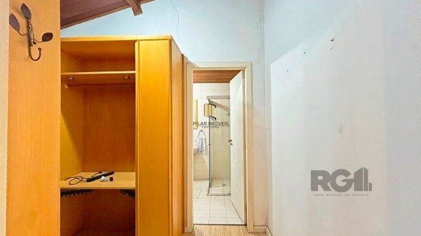 Casa em Porto Alegre, no bairro Ipanema, com 3 dormitório(s), e 3 banheiros