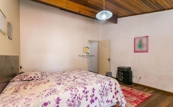 Ótima casa em rua tranquila.