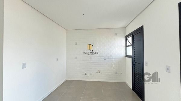 Casa Condominio em Porto Alegre, no bairro Campo Novo, com 3 dormitório(s), e 3 