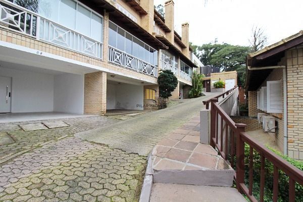 Casa Condominio em Porto Alegre, no bairro Sétimo Céu, com 4 dormitório(s), e 4 