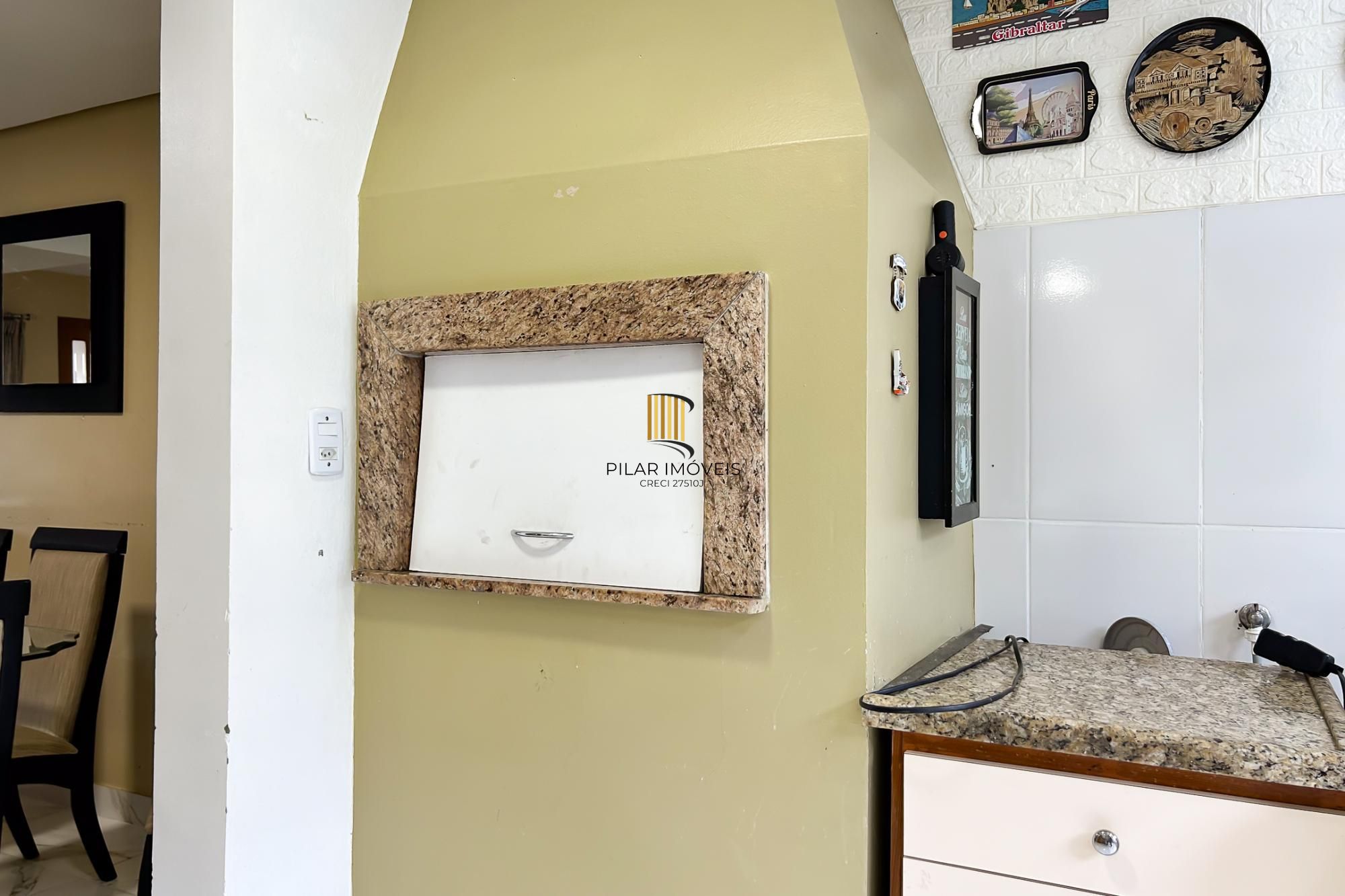 Casa 3 dormitórios no bairro Espírito Santo