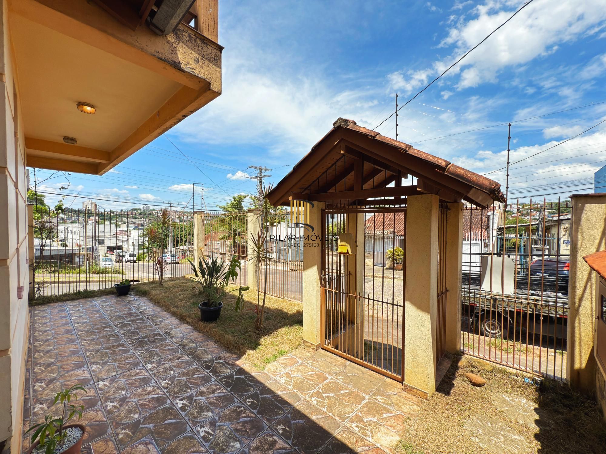 Casa 4 dormitórios à venda Santa Tereza Porto Alegre/RS