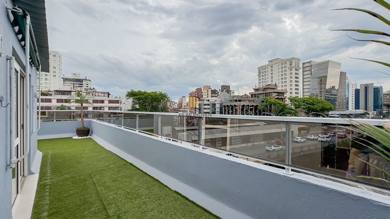 Cobertura 3 dormitórios à venda Três Figueiras Porto Alegre/RS