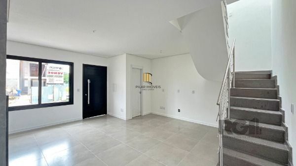 Casa Condominio em Porto Alegre, no bairro Campo Novo, com 3 dormitório(s), e 3 