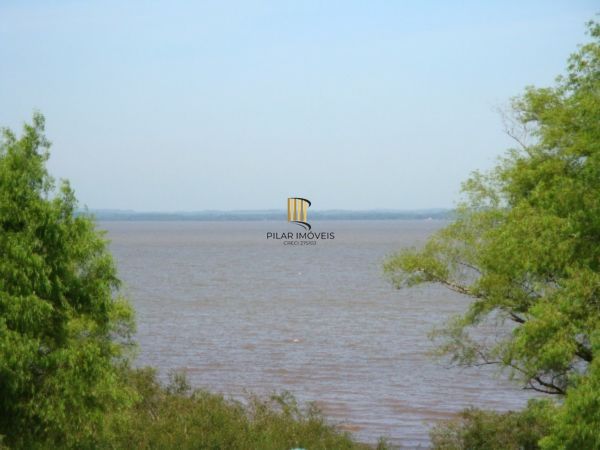 Casa para Venda - 353m², 3 dormitórios, sendo 1 suites, 3 vagas - Guarujá