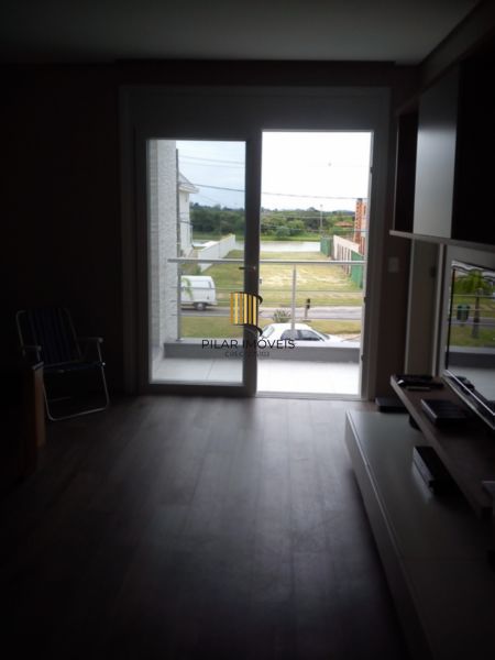 Casa no TerraVille com 3 dormitórios sendo 2 suítes.