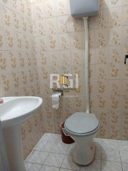 Casa para Venda - 150m², 3 dormitórios, 2 vagas - Hípica