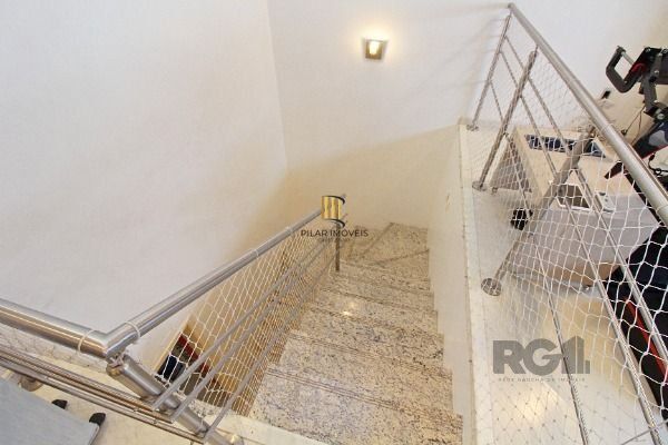 Casa Condominio em Porto Alegre, no bairro Sétimo Céu, com 4 dormitório(s), e 4 