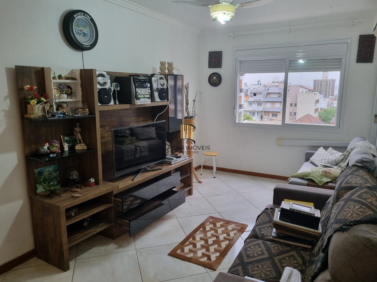 Apartamento em Porto Alegre, no bairro Tristeza, com 2 dormitório(s), e 2 banhei