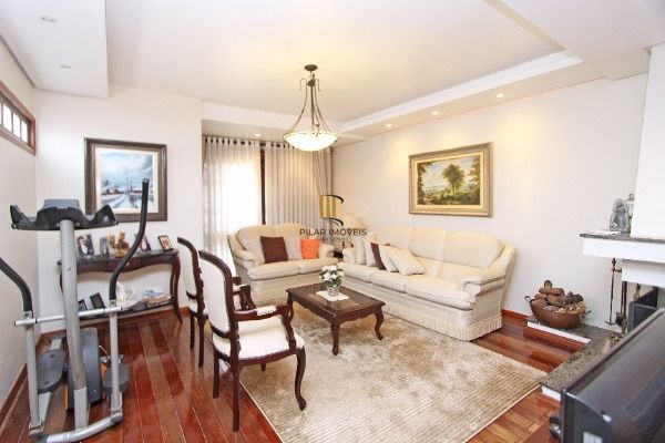 Casa para Venda - 287.96m², 4 dormitórios, sendo 1 suites, 4 vagas - Imperial Pa