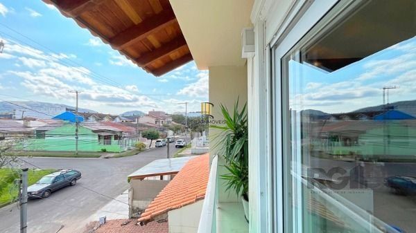 Casa 3 dormitórios à venda Aberta dos Morros Porto Alegre/RS