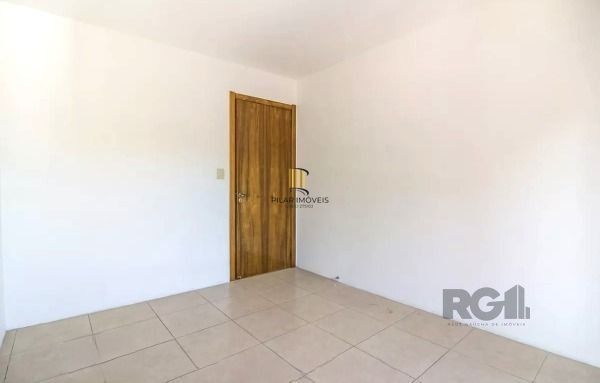 Apartamento em Porto Alegre, no bairro Medianeira, com 2 dormitório(s), e 2 banh