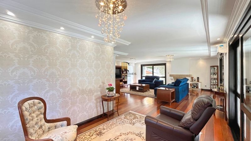 Altos do lago- Com 3 dormitórios, 3 vagas , piscina , Linda e ampla casa em cond