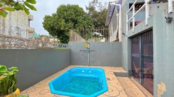 Casa Condominio em Porto Alegre, no bairro Campo Novo, com 3 dormitório(s), e 3 