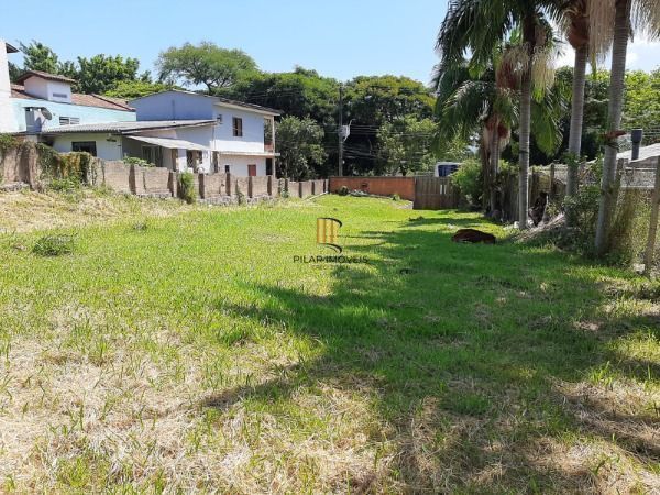 Terreno em Porto Alegre, no bairro Espírito Santo, à venda.