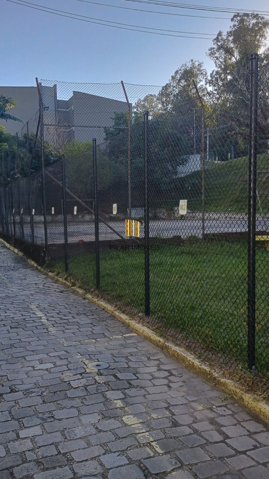 Apartamento 2 dormitórios no Bairro Jardim Carvalho.