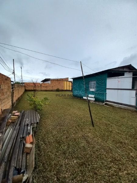 Terreno em Porto Alegre, no bairro Ponta Grossa, à venda.
