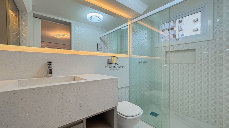 Cobertura 3 dormitórios à venda Três Figueiras Porto Alegre/RS