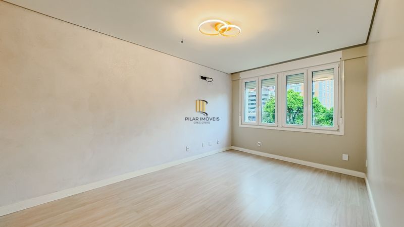 Cobertura 3 dormitórios à venda Três Figueiras Porto Alegre/RS