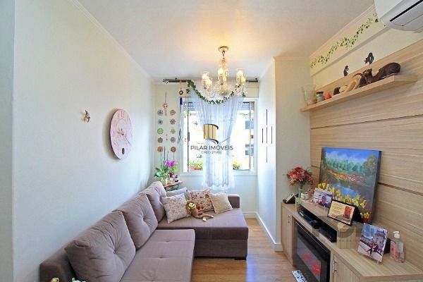 Apartamento em Porto Alegre, no bairro Vila Nova, com 2 dormitório(s), e 2 banhe