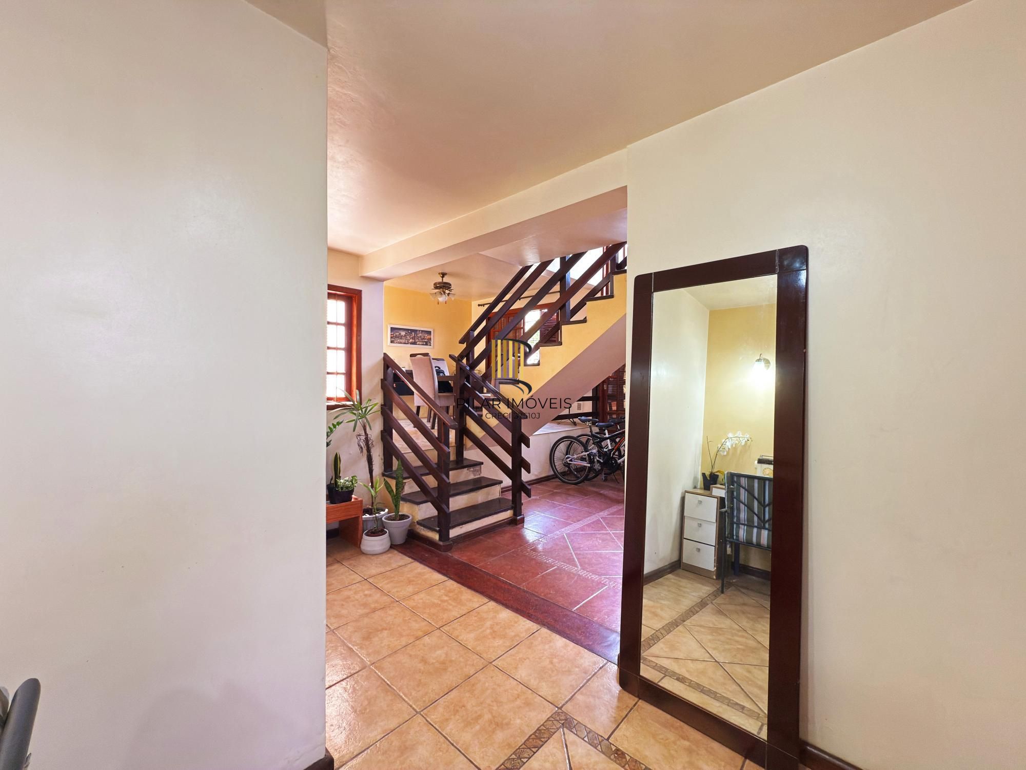 Casa 4 dormitórios à venda Santa Tereza Porto Alegre/RS