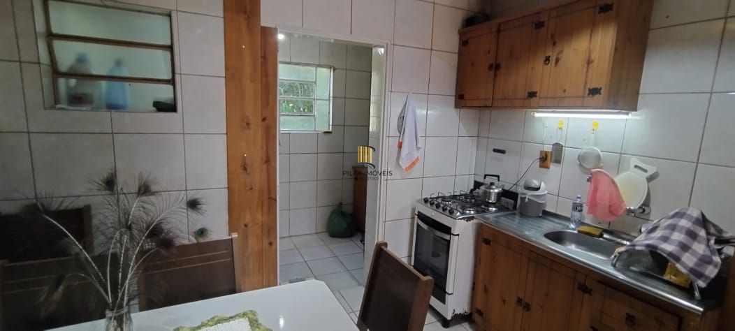 Casa em Condomínio 2 dormitórios à venda Guarujá Porto Alegre/RS
