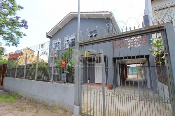 Casa para Venda - 429m², 5 dormitórios, sendo 1 suites, 3 vagas - Ipanema