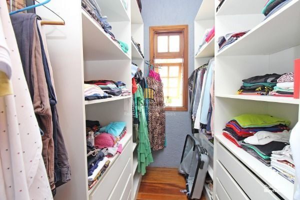 Casa para Venda - 208.06m², 3 dormitórios, sendo 1 suites, 2 vagas - Altos do Ip