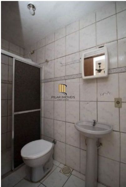 Apartamento JK em Porto Alegre, no bairro Medianeira, com 1 dormitório(s).