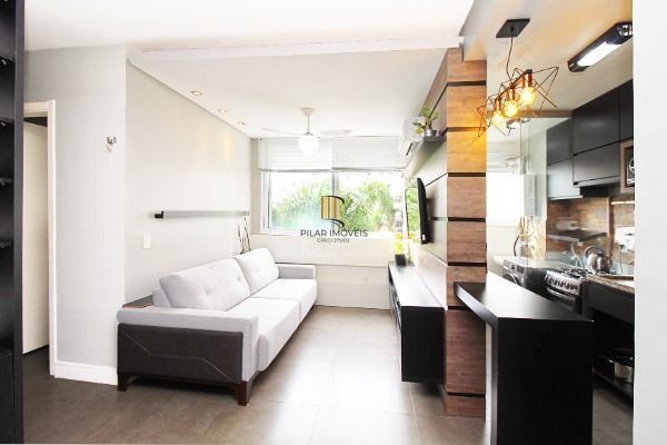 Apartamento em Porto Alegre, no bairro Cavalhada, com 2 dormitório(s), e 2 banhe