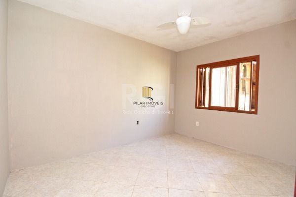 Casa para Venda - 155m², 3 dormitórios, 1 vaga - Guarujá