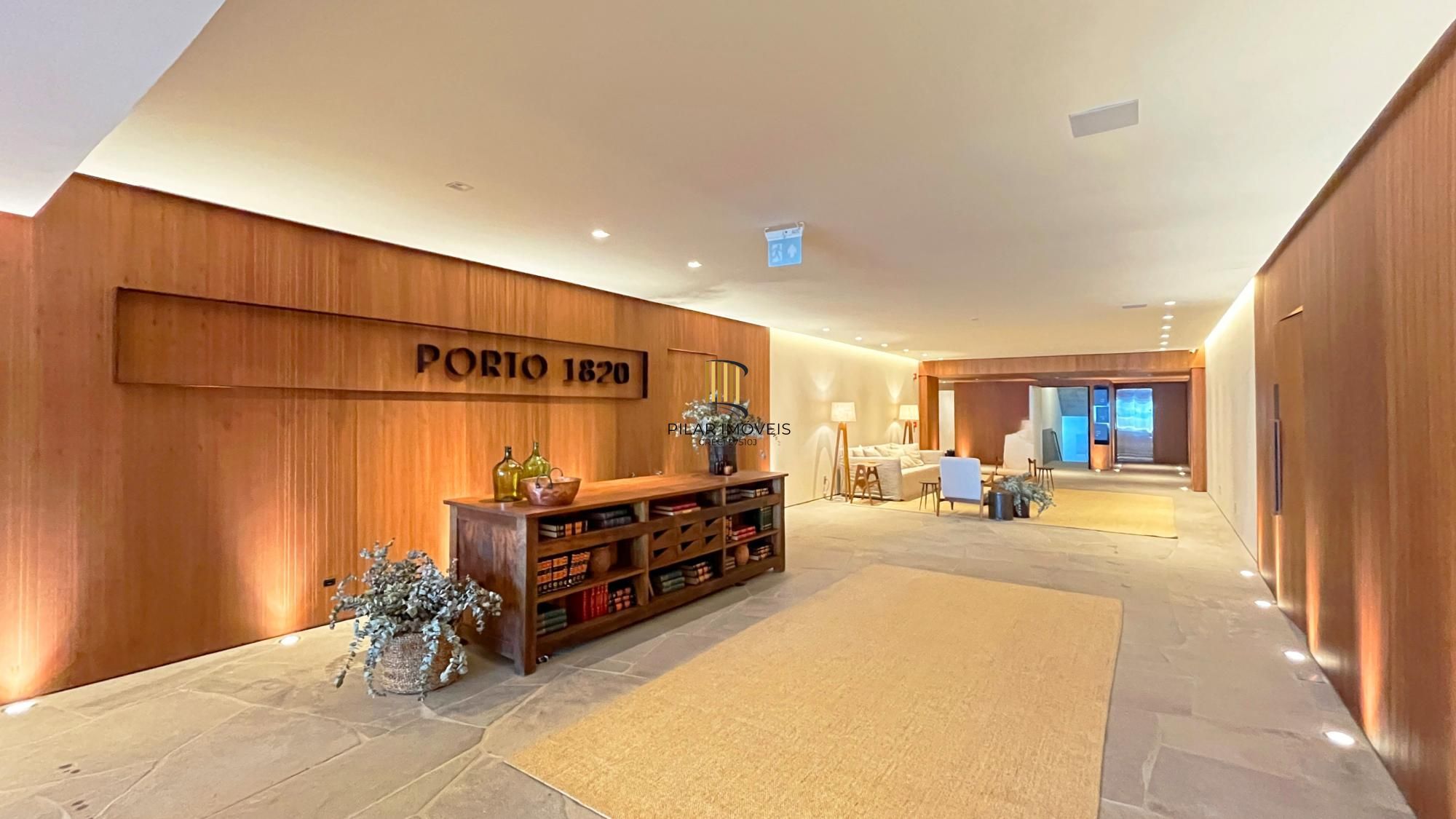 Belíssimo apartamento com projeto diferenciado e vista deslumbrante para o pôr do sol.