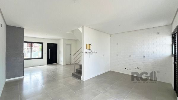 Casa Condominio em Porto Alegre, no bairro Campo Novo, com 3 dormitório(s), e 3 