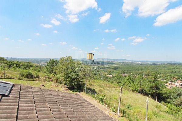 Casa Condominio em Porto Alegre, no bairro Glória, com 3 dormitório(s), e 3 banh