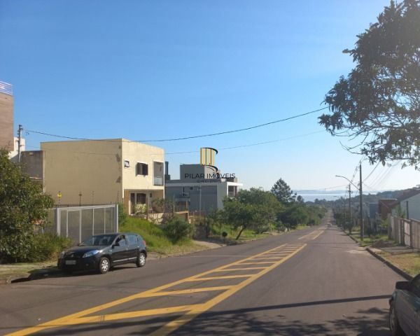 Terreno em Porto Alegre, no bairro Espírito Santo, à venda.