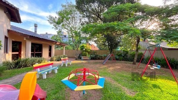 Ótima Cobertura Duplex com 233,00 m² Privativos no Miolo do Bairro Tristeza