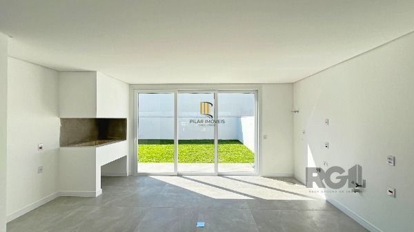 Casa Condominio em Porto Alegre, no bairro Hípica, com 3 dormitório(s), e 3 banh