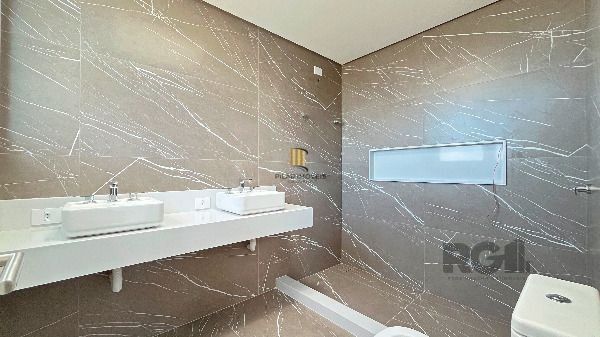 Casa Condominio em Porto Alegre, no bairro Hípica, com 3 dormitório(s), e 3 banh