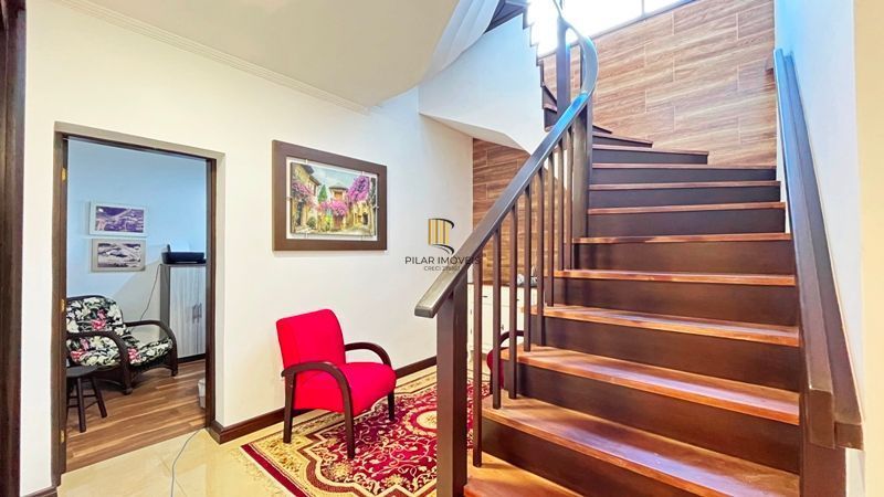 Altos do lago- Com 3 dormitórios, 3 vagas , piscina , Linda e ampla casa em cond